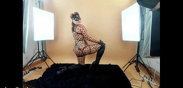  Spandex Lejpard Catsuit and leather harness with thigh high boots, backstage video